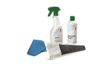 Kit of car care products - winter