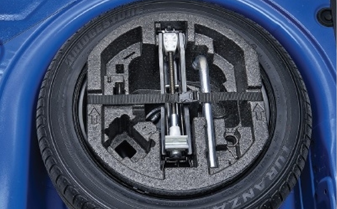 Sada pro výměnu rezervního kola 15"