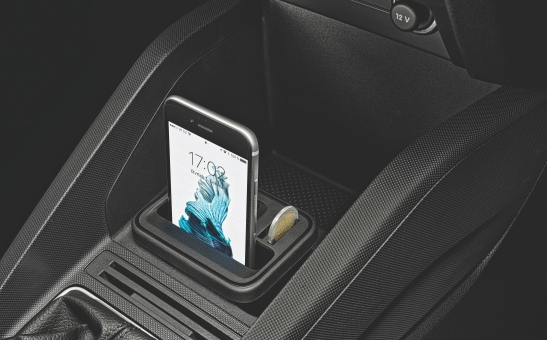 Multimedia holder Fabia III