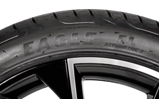 Kompletní letní kolo Vega 18" pro Scala