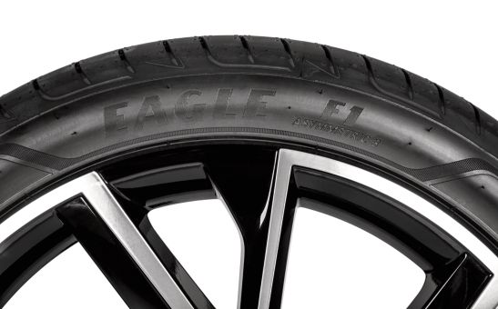 Kompletní letní kolo Vega 18" pro Kamiq