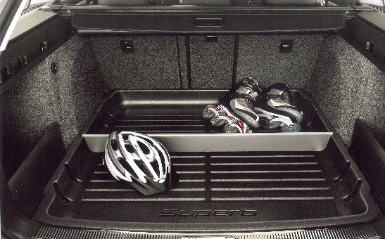 Plastová vana do zavaz. prostoru pro SUPERB II COMBI