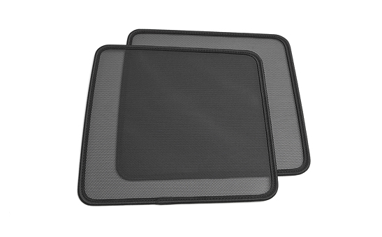 Protisluneční clony bočních oken kufru