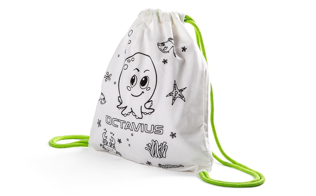 Kids Gym bag with wax crayons