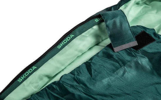 Spací pytel a deka v jednom