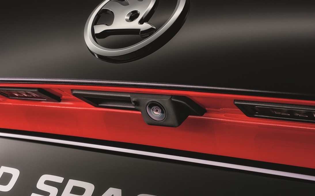 Zadní parkovací kamera RAPID SPACEBACK