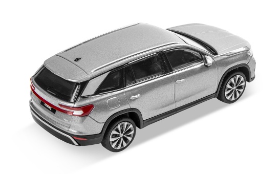 Kodiaq II 1:43 stříbrná Smokey