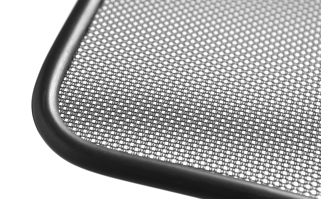 Rear 5th door sunblind 