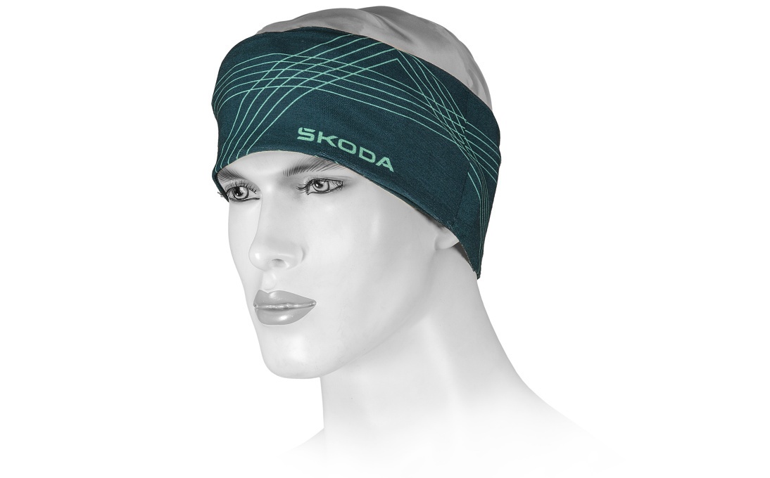 Multifunctional scarf