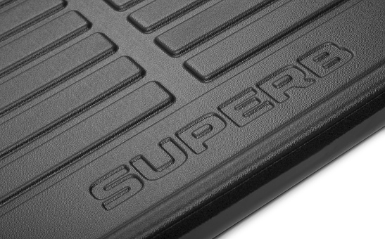 Plastic boot tray Superb III