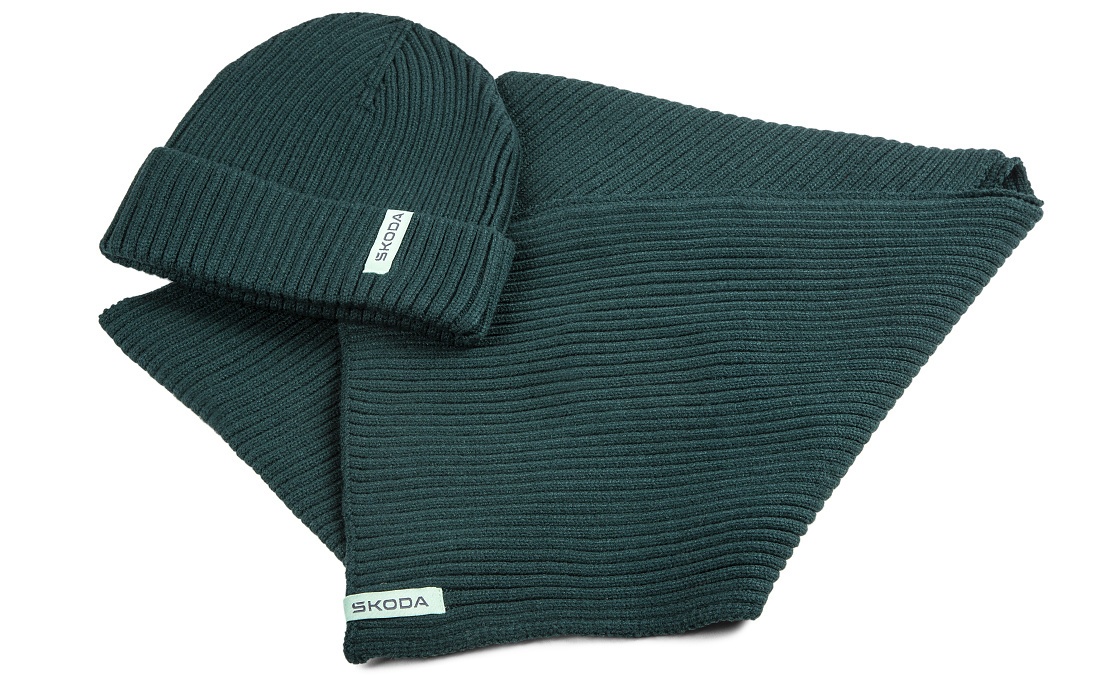 Set Cap and Scarf emerald