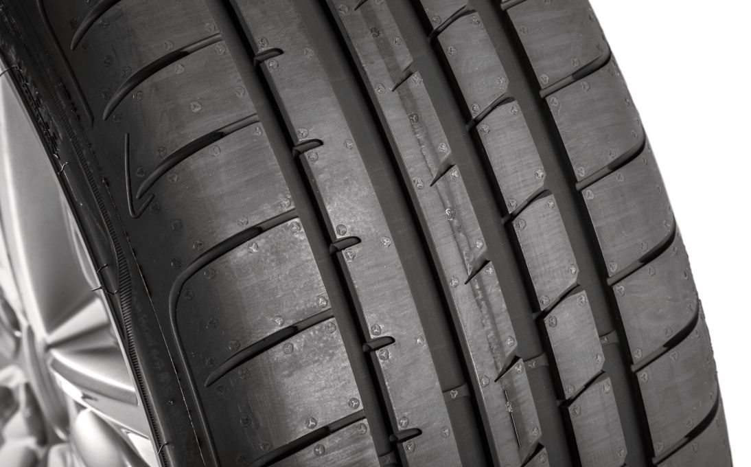 Kompletní letní kolo SIRIUS 18" pro SCALA