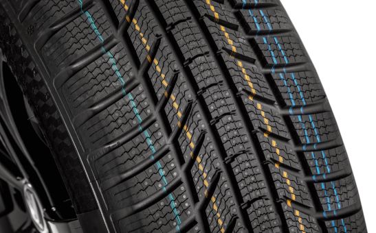 Kompletní zimní kolo Triton 17" pro Superb III