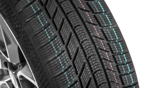 Kompletní zimní kolo Crater 19" pro Karoq (4x4)