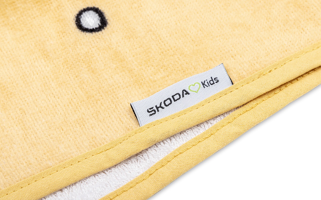 Dívčí osuška s kapucí