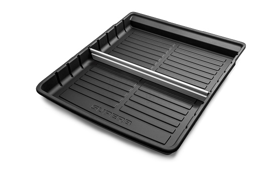 Plastic boot dish Superb III Combi