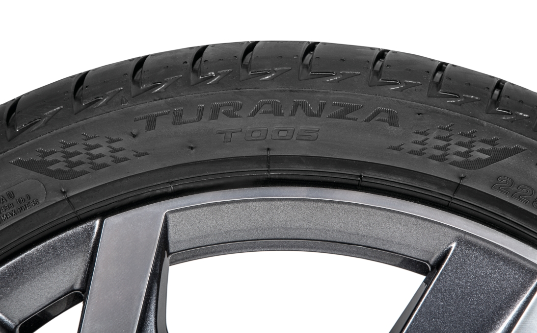 Complete summer alloy wheel Sagitarius 19" for Karoq (4x2)