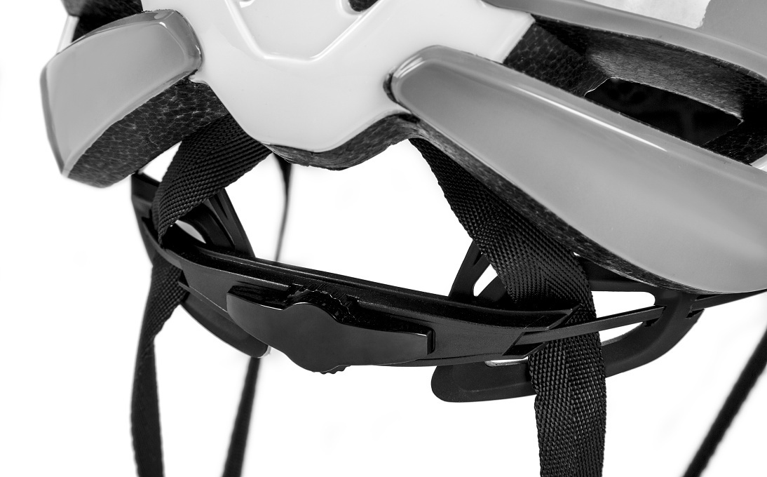 Cyklistická helma silniční