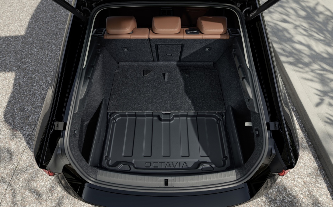 Plastová vana do zavazadlového prostoru Octavia IV Limo
