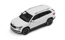 Kodiaq 1:43 bílá Moon