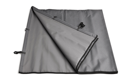 Protective rear bench cover