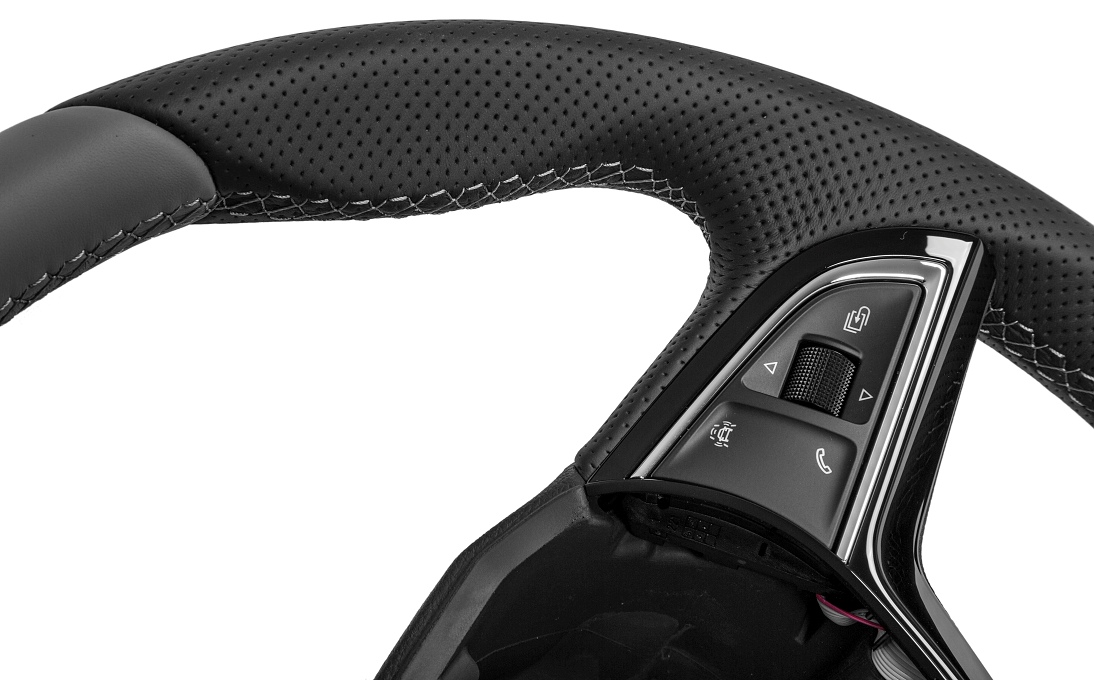 Three-spoke sports steering wheel