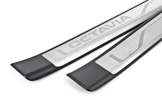 Decorative door sill covers Octavia III
