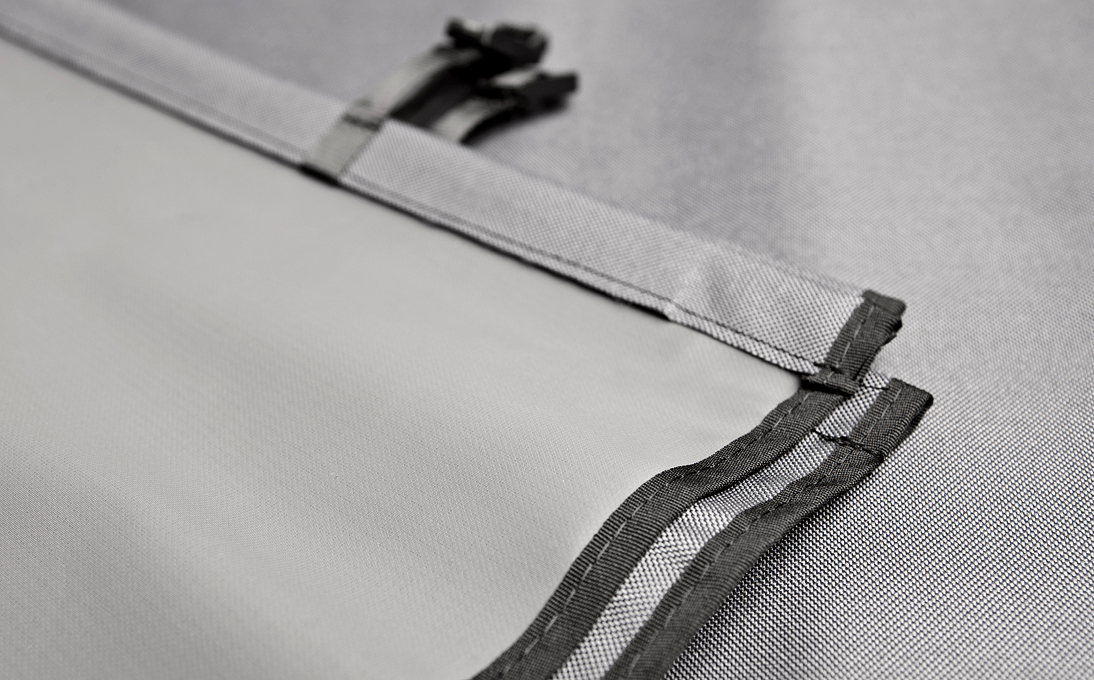 Protective rear bench cover