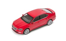 Superb III 1:43 Corrida red