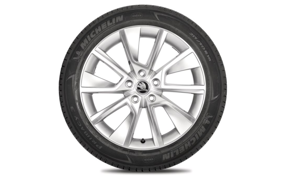 Kompletní letní kolo BRAGA 18" pro KAROQ