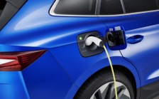 Kryt nabíjecího prostoru