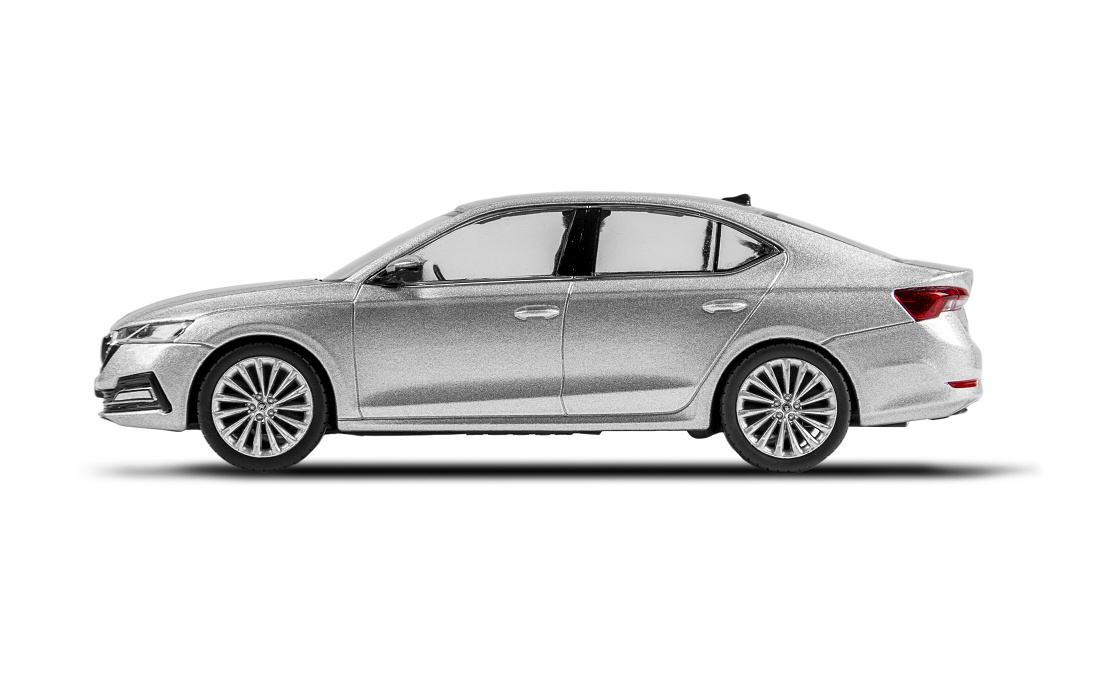 Octavia IV 1:43 stříbrná Brilliant