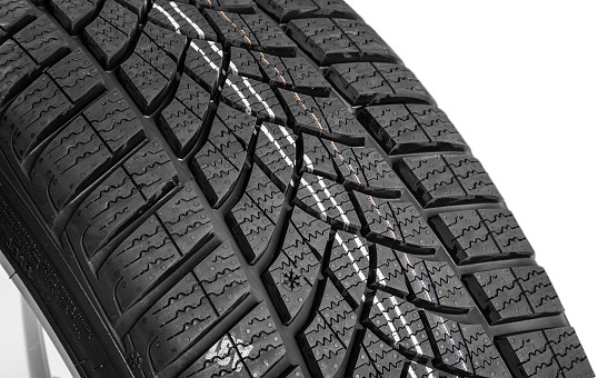 Kompletní zimní kolo Vega 18" pro Scala