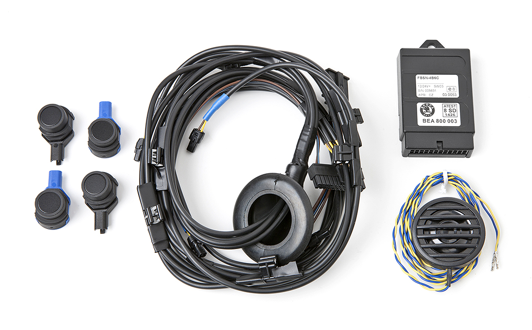 Zadní parkovací asistent SUPERB II COMBI